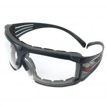 3M 7100133322 - 3M™ SecureFit™ Protective Eyewear 600 Series with Clear Scotchgard™ Anti-Fog Lens, SF601SGAF-FM