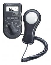 ITM - Reed Instruments R8150 - REED R8150 Pocket Light Meter, 50,000 Lux / 5,000 Foot Candles (Fc)