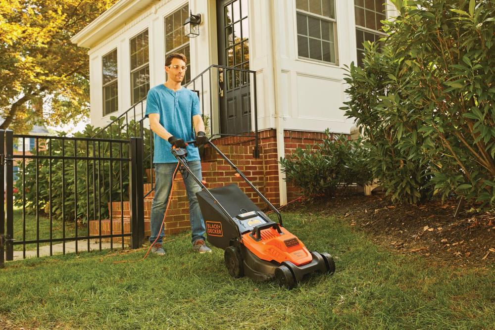 10 Amp 15 in. Electric Lawn Mower